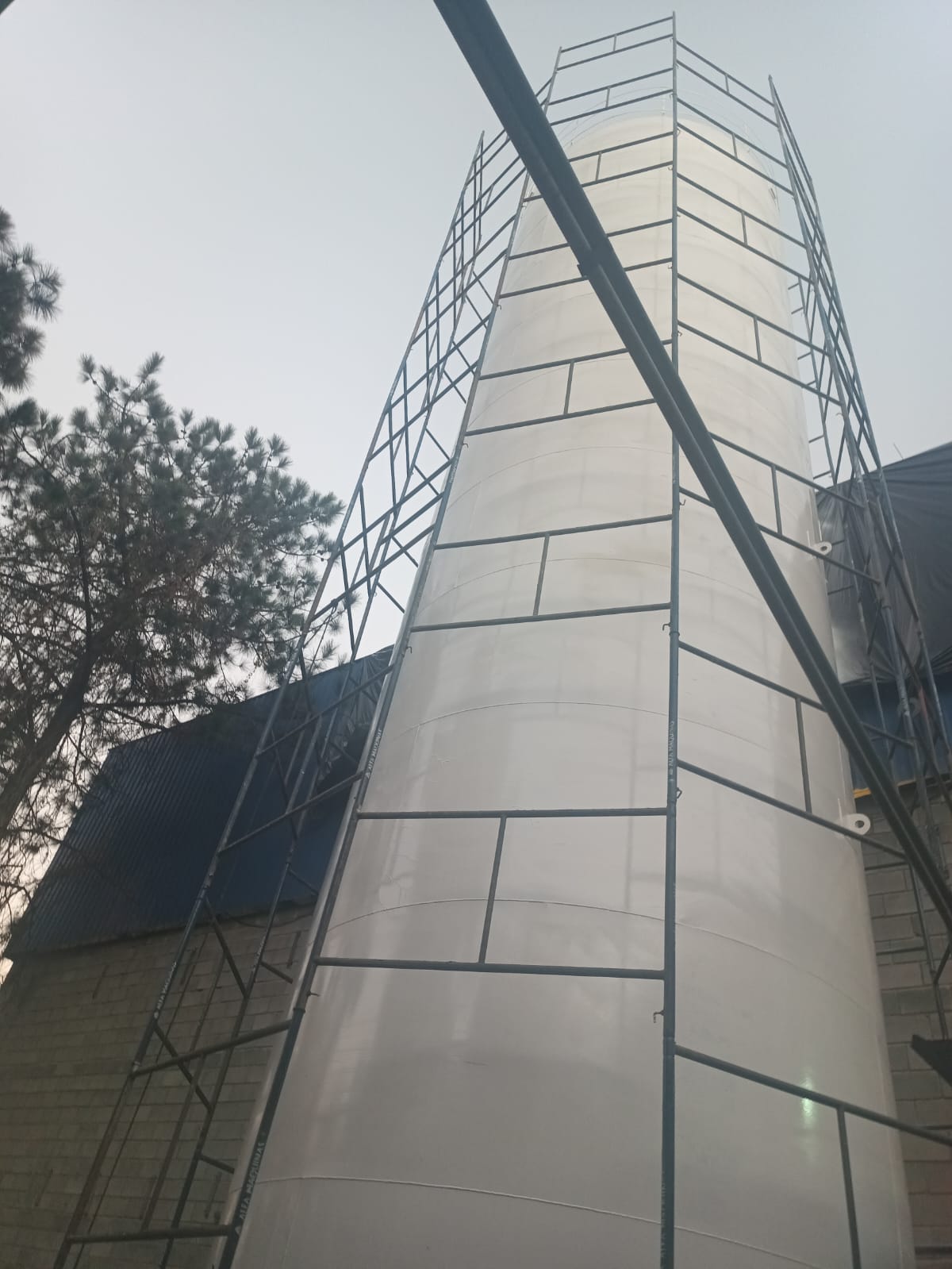 Reforma em caixa d'água