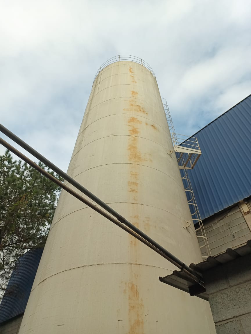 Reforma em caixa d'água